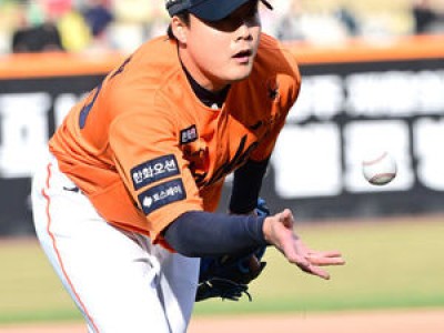 한승혁 11경기 무자책점에 이글스 팬들 환호