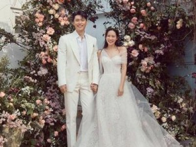 손예진 현빈 부부의 미공개 러브스토리가 드디어 공개된다