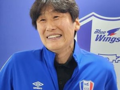 이병근 박지성 향한 태클에 아차했네